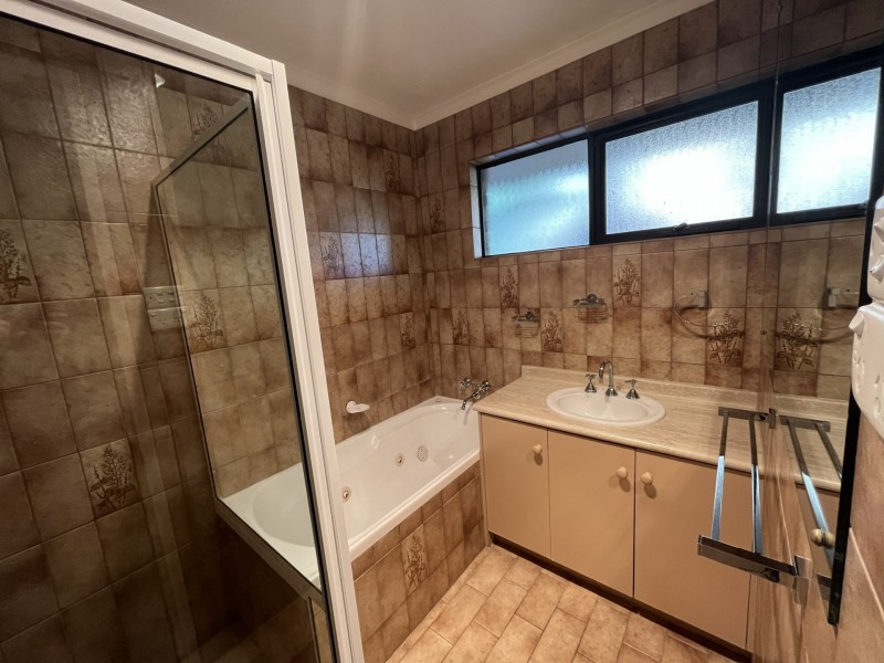 7 Griffiths Place, Araluen NT 0870