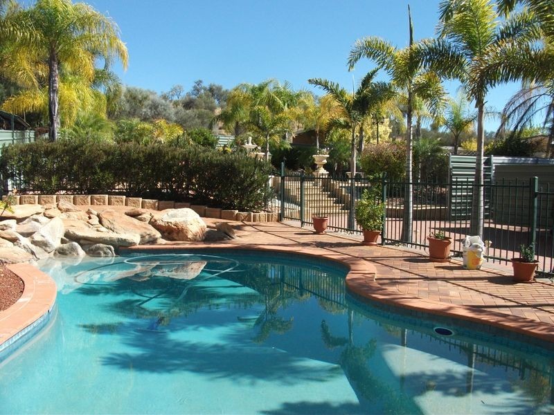 106 Cromwell Drive, Desert Springs NT 0870