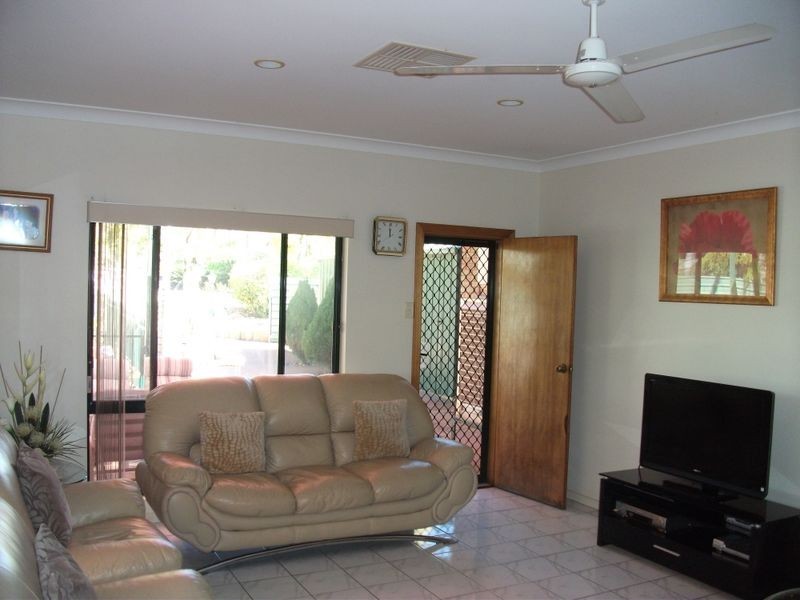 106 Cromwell Drive, Desert Springs NT 0870