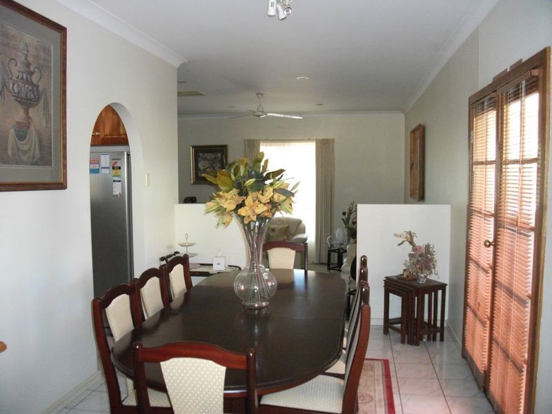 106 Cromwell Drive, Desert Springs NT 0870