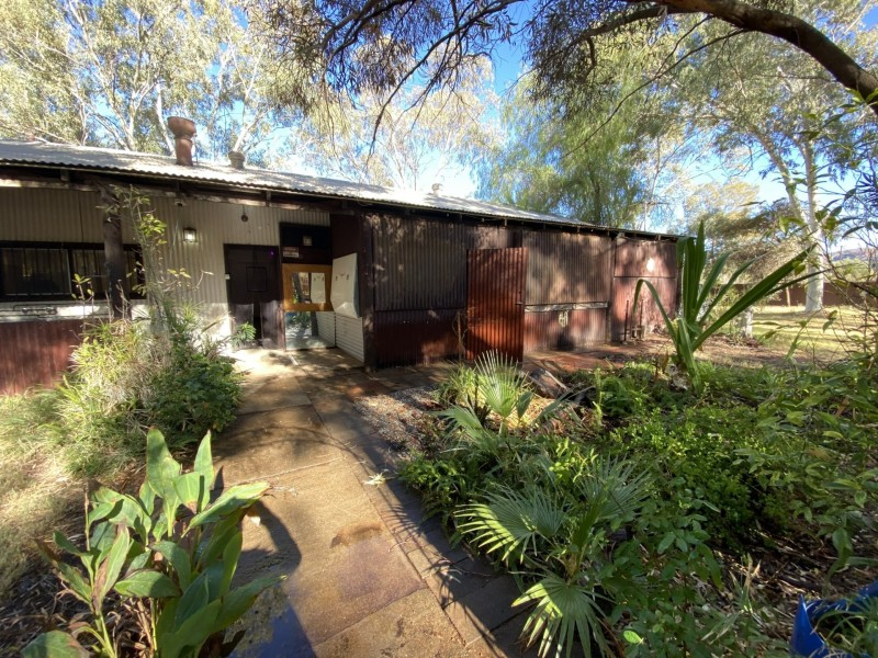 Restaurant/8482 Ross Highway, Ross NT 0870