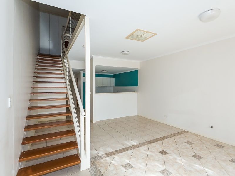 5/8 Undoolya Road, East Side NT 0870