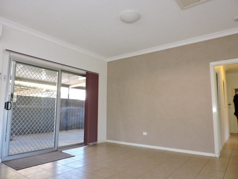 Unit 8/12 Stuart Highway, Braitling NT 0870