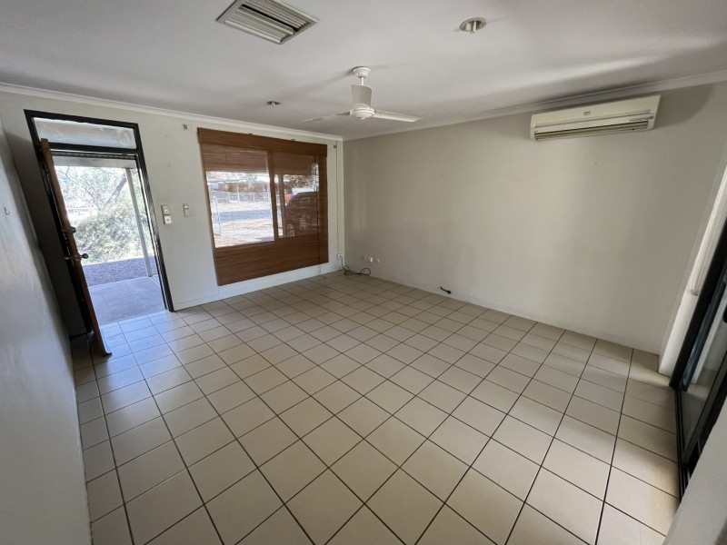 10 Pedler Avenue, Gillen NT 0870