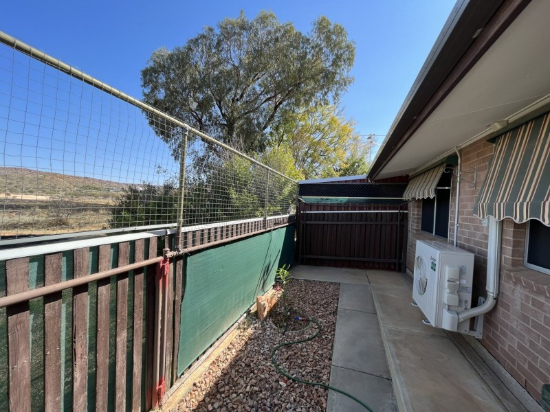 Unit 9/103 Spearwood Road, Sadadeen NT 0870