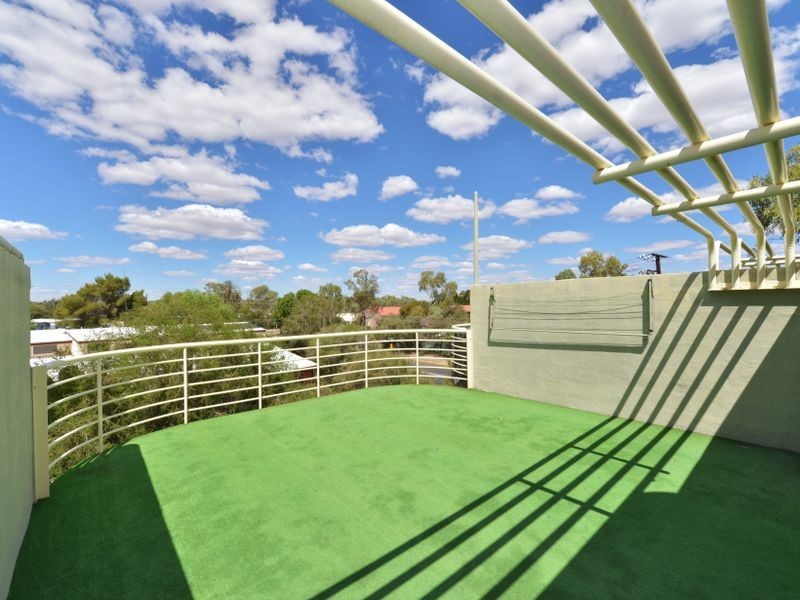 17/11 Undoolya Road, Alice Springs NT 0870