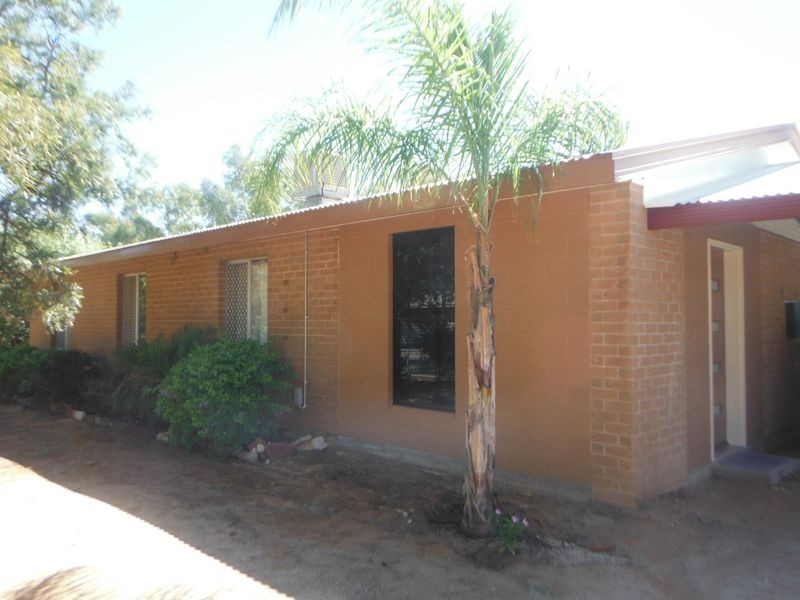 11 Banksia Street, Alice Springs NT 0870