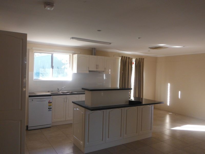 11 Banksia Street, Alice Springs NT 0870