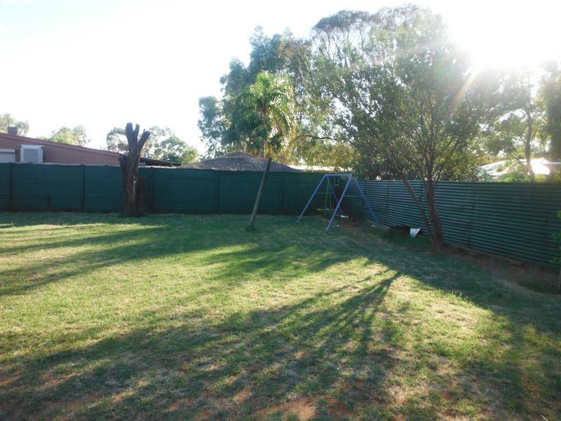 11 Banksia Street, Alice Springs NT 0870