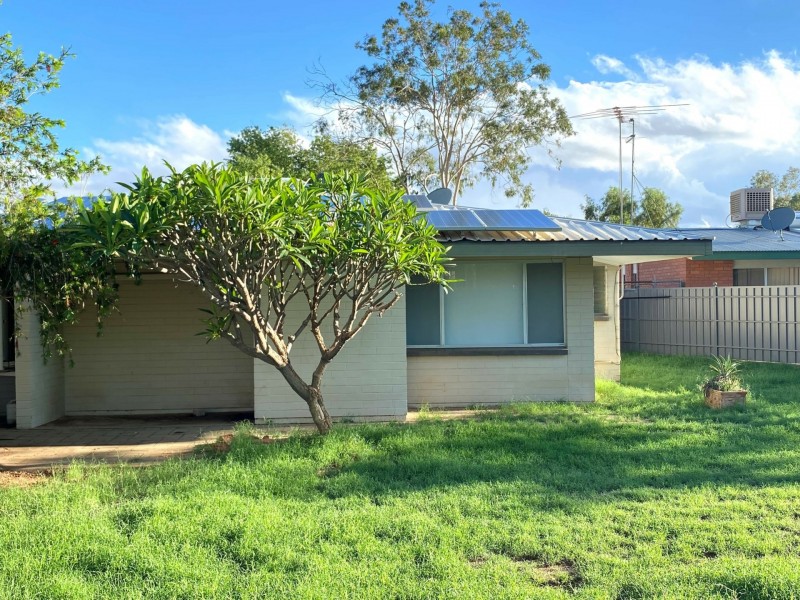 150 Dixon Rd, Braitling NT 0870