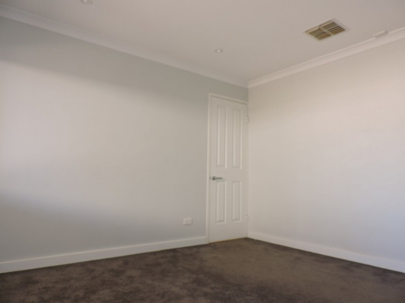 150 Dixon Rd, Braitling NT 0870