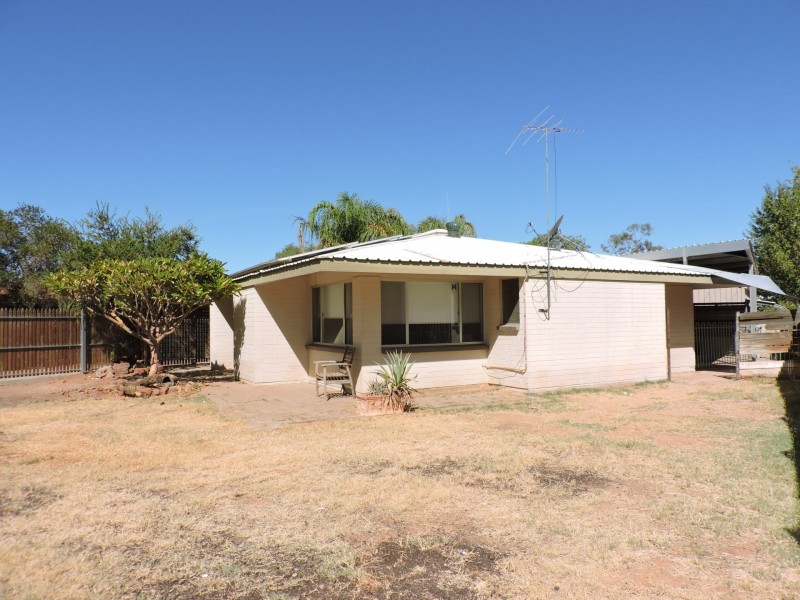 150 Dixon Rd, Braitling NT 0870