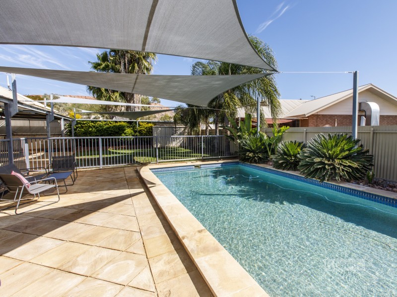 104 Lyndavale Drive, Larapinta NT 0875