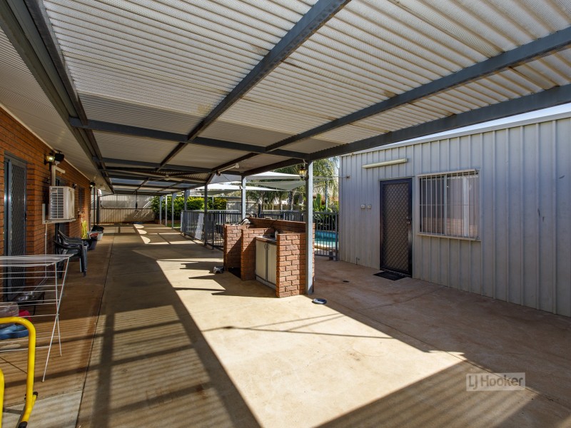 104 Lyndavale Drive, Larapinta NT 0875