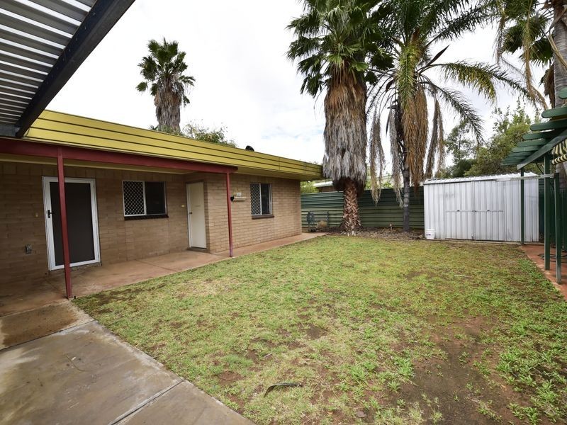 18 Kunoth Street, Braitling NT 0870