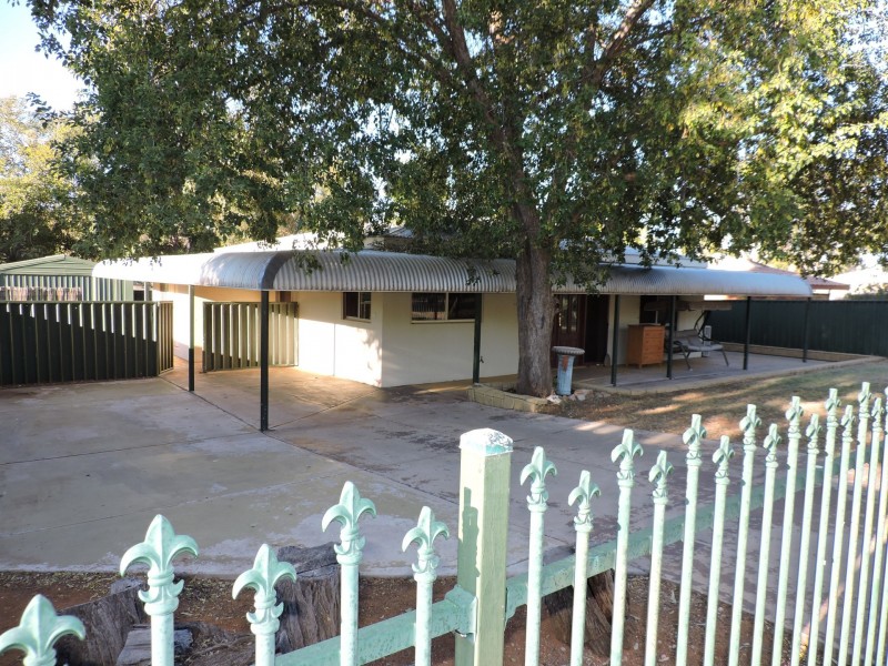36 Nelson Terrace, Araluen NT 0870