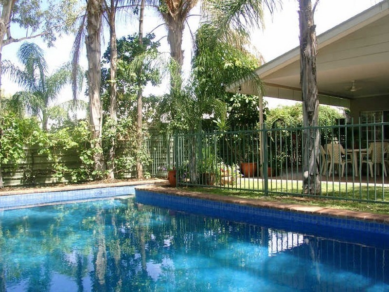 5 Cromwell Drive, Desert Springs NT 0870