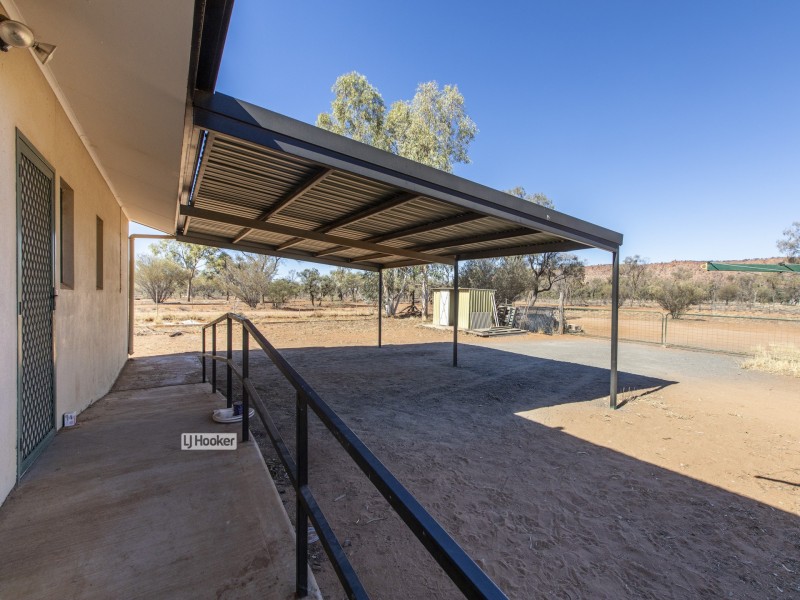 25 Bullen Road, White Gums NT 0870