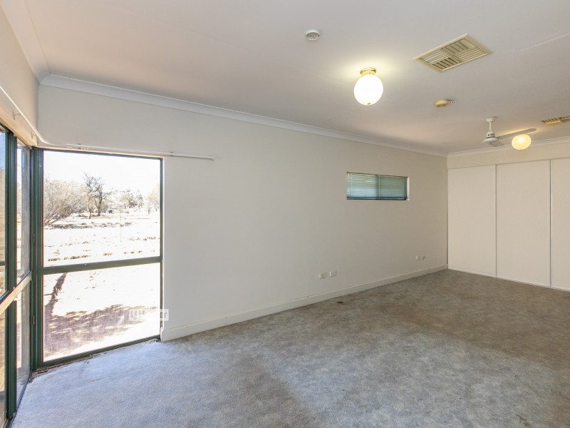 25 Bullen Road, White Gums NT 0870