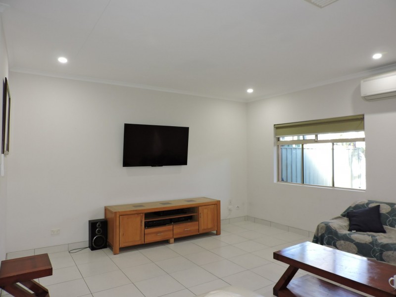 Unit 1/1 Diarama Close, Araluen NT 0870