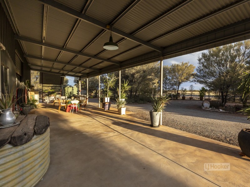 17 Minahan Road, Ross NT 0870