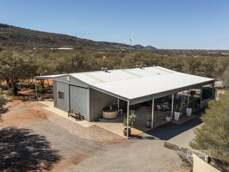 17 Minahan Road, Ross NT 0870