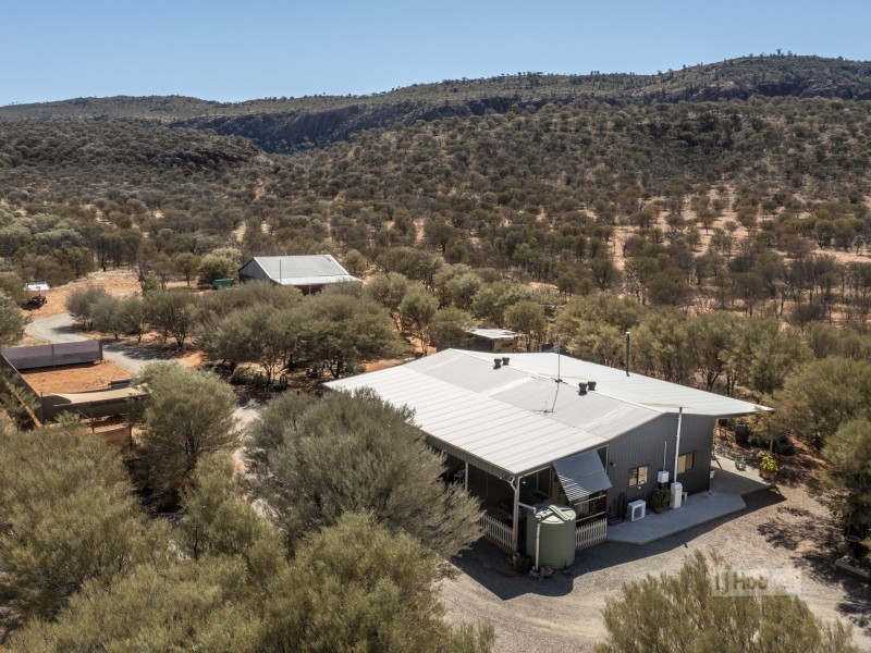 17 Minahan Road, Ross NT 0870