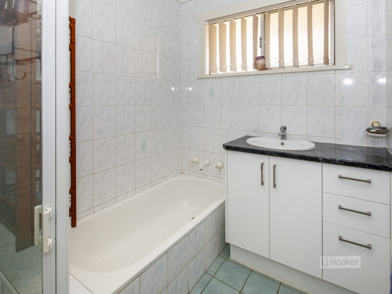 11 Latz Crescent, Larapinta NT 0870