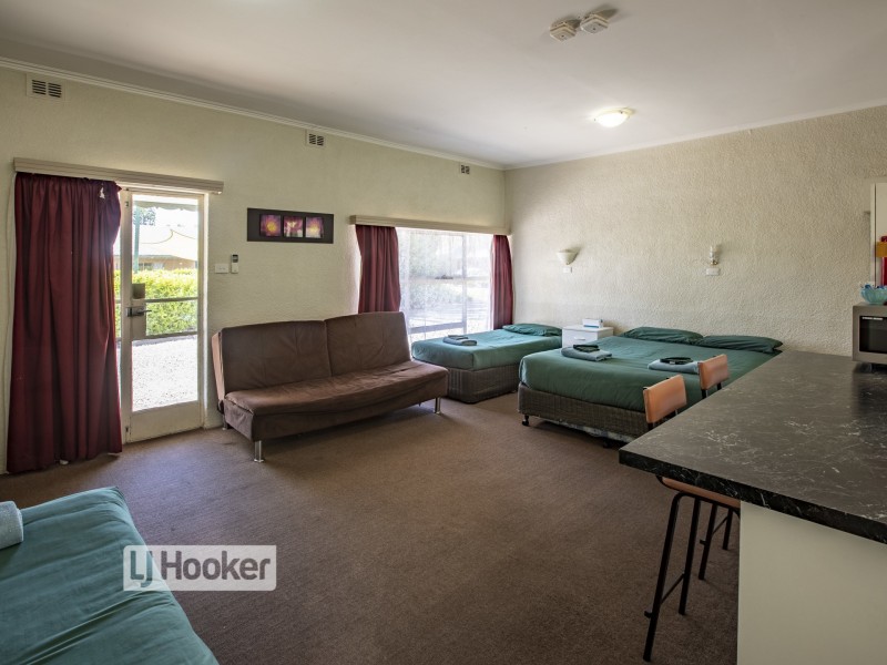 25 Undoolya Road, East Side NT 0870