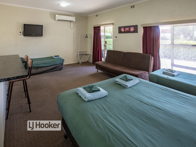 25 Undoolya Road, East Side NT 0870