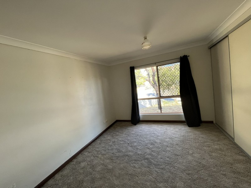 2/4 Baker Court, Larapinta NT 0875