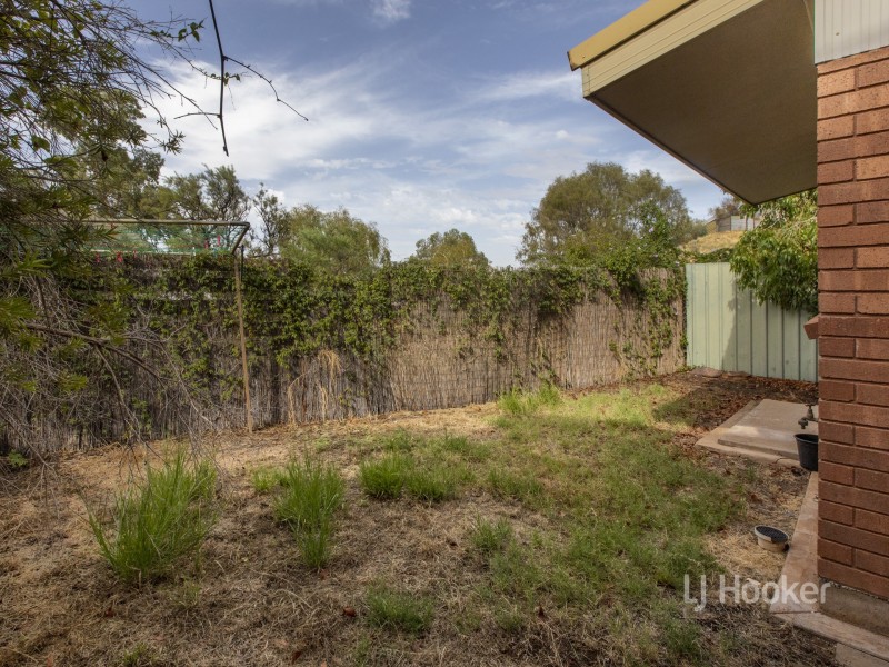 2/3 Peuce Place, Sadadeen NT 0870