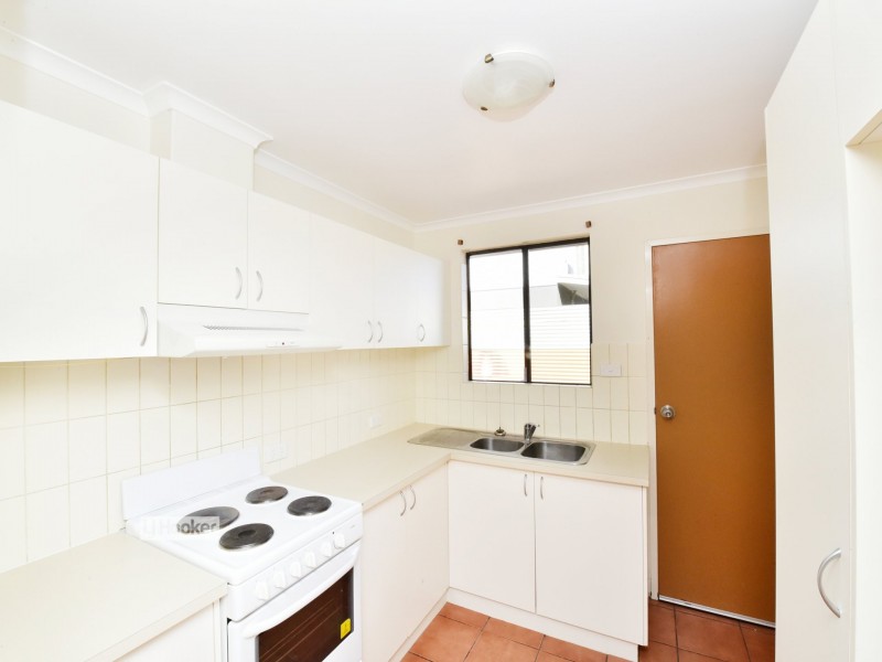 8/4 Undoolya Road, East Side NT 0870