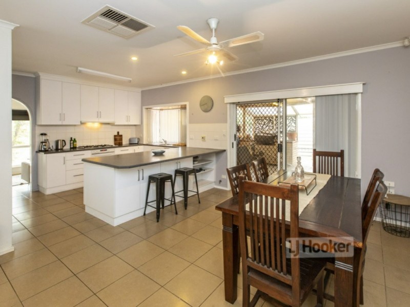 12 Battarbee Street, Araluen NT 0870
