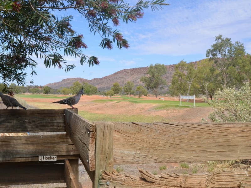 16/92 Barrett Drive, Desert Springs NT 0870