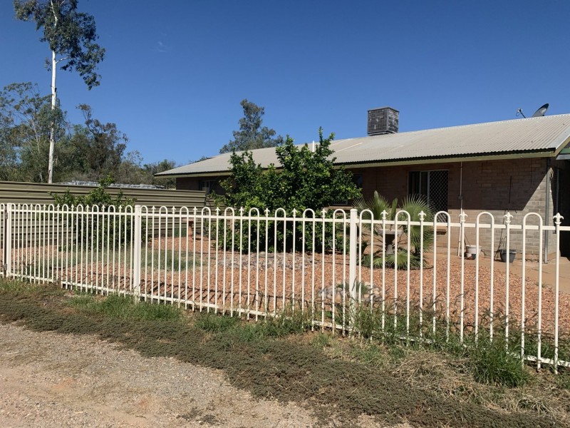 14 Mistletoe Street, Sadadeen NT 0870