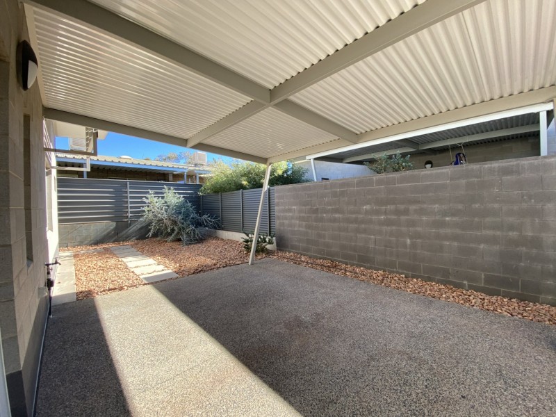 Unit 2/180 Larapinta Drive, Araluen NT 0870