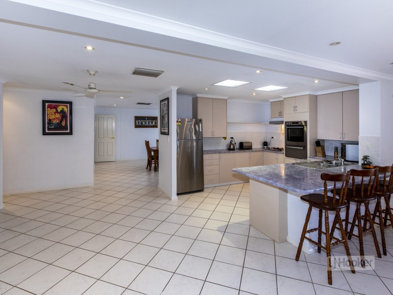 17 Plumbago Crescent, Sadadeen NT 0870