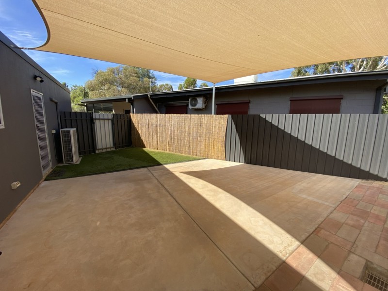 Unit 1/20 Johannsen Street, Gillen NT 0870