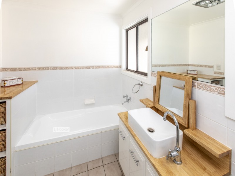 8 Fairview Court, Braitling NT 0870