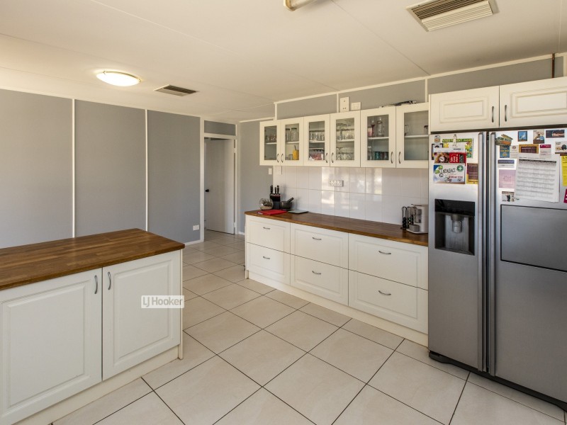 24 Grasstree Road, Connellan NT 0870