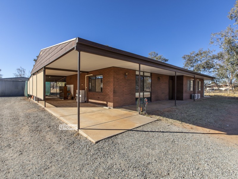 24 Grasstree Road, Connellan NT 0870