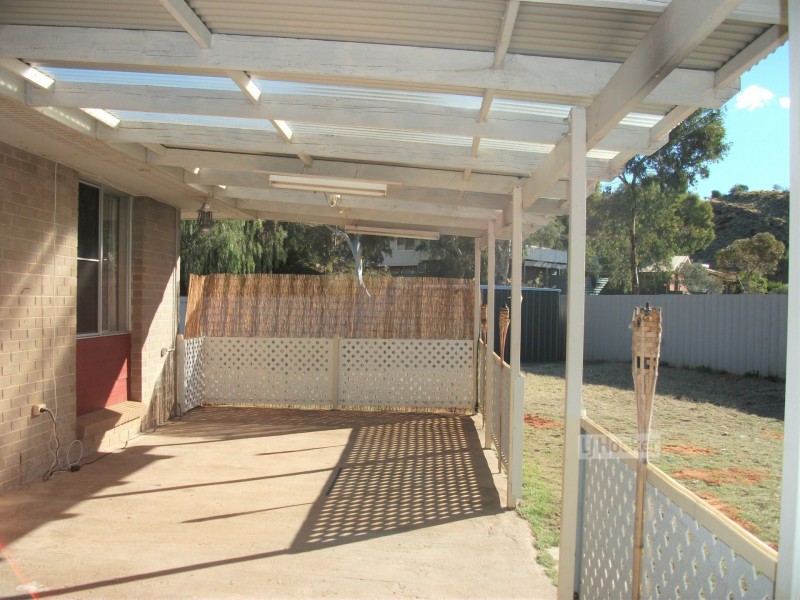 24 Grant Road, Larapinta NT 0875