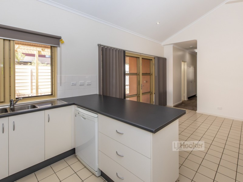 14 Clough Place, Mount Johns NT 0870