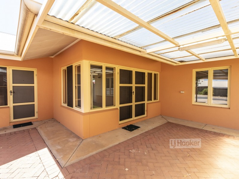 14 Clough Place, Mount Johns NT 0870