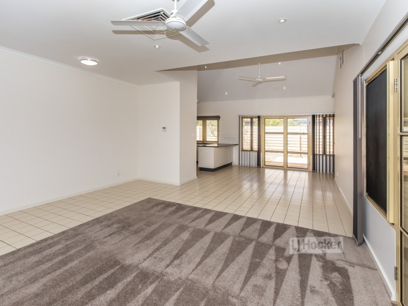 14 Clough Place, Mount Johns NT 0870