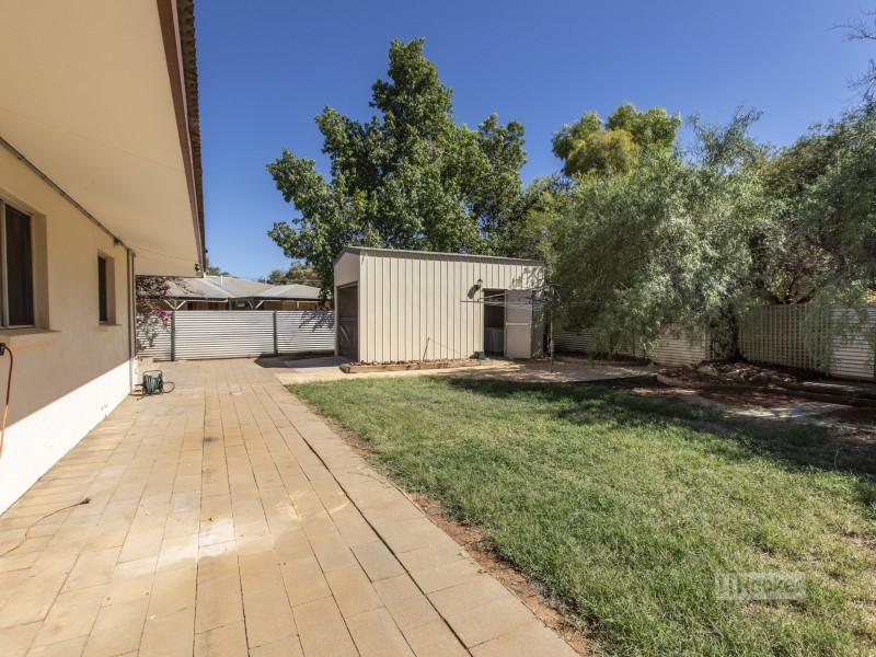 9 Abrahams Crescent, Braitling NT 0870