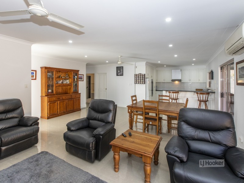 90 Cromwell Drive, Desert Springs NT 0870