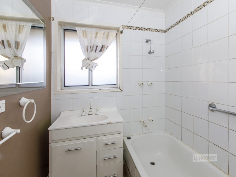 27 Nelson Terrace, Araluen NT 0870