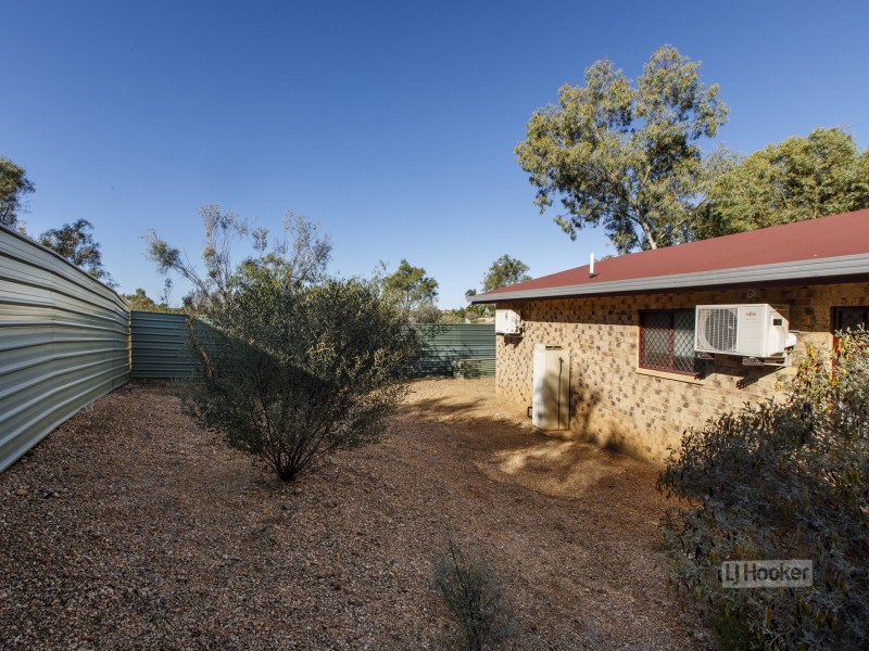 35 Latz Crescent, Larapinta NT 0875